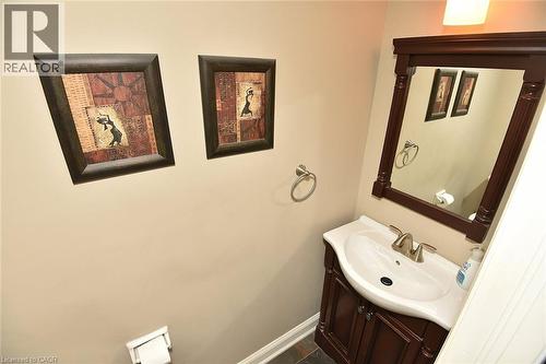 75 Josephine Drive, Hamilton, ON - Indoor Photo Showing Bathroom