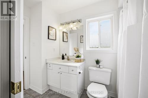 2 Armitage Crescent, Ajax, ON - Indoor Photo Showing Bathroom
