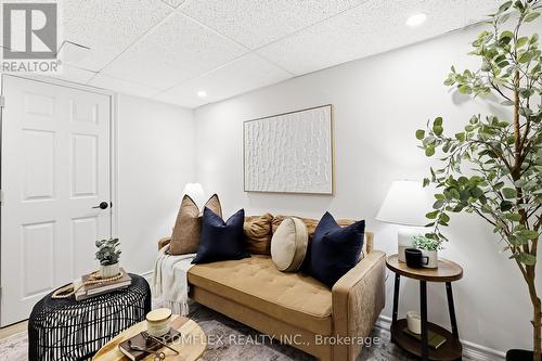 2 Armitage Crescent, Ajax, ON - Indoor
