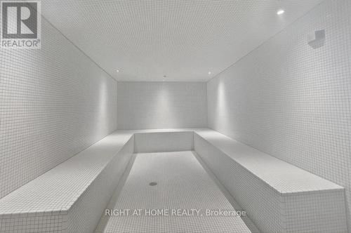1706 - 39 Mary Street, Barrie, ON - Indoor Photo Showing Other Room