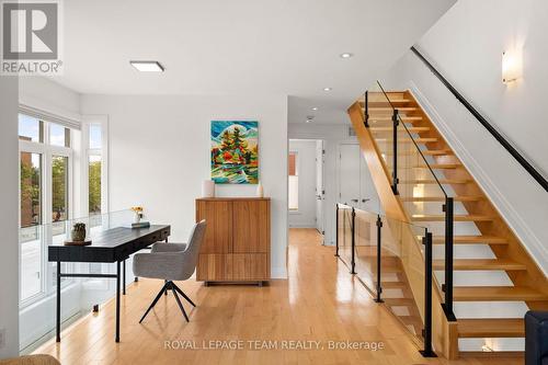 445 Edison Avenue, Ottawa, ON - Indoor Photo Showing Other Room