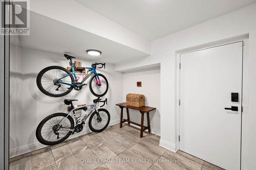 445 Edison Avenue, Ottawa, ON - Indoor Photo Showing Other Room