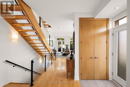 445 Edison Avenue, Ottawa, ON - Indoor Photo Showing Other Room