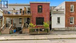 366 ARLINGTON AVENUE  Ottawa, ON K1R 6Z3