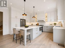 3 RICHMOND PARK DRIVE Georgina, ON L4P 0H2