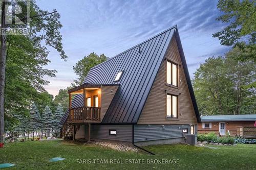 1490 Champlain Road, Tiny, ON - Outdoor