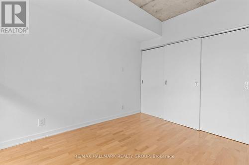 1804 - 324 Laurier Avenue W, Ottawa, ON - Indoor Photo Showing Other Room