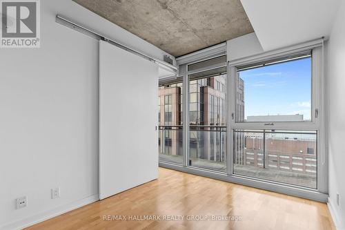 1804 - 324 Laurier Avenue W, Ottawa, ON - Indoor Photo Showing Other Room