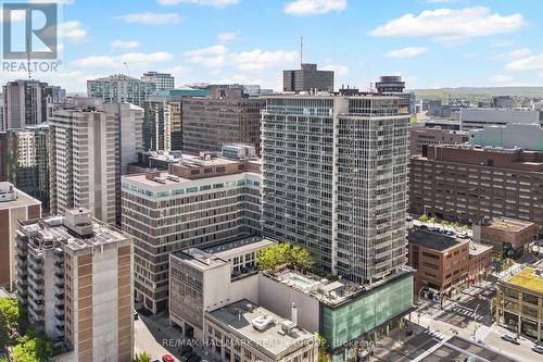 1804 - 324 Laurier Avenue W, Ottawa, ON - Outdoor With View