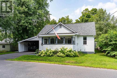 570 PINEDALE ROAD  Gravenhurst (Muskoka (S)), ON P1P 1M1