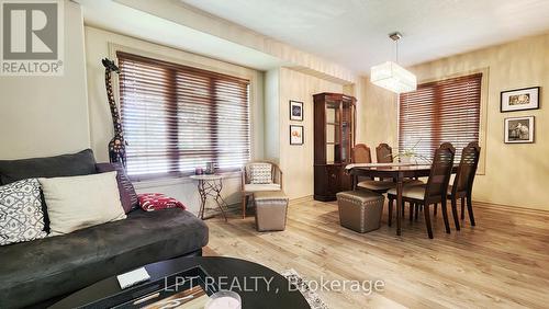 17 Silver Maple Crescent, Barrie, ON - Indoor