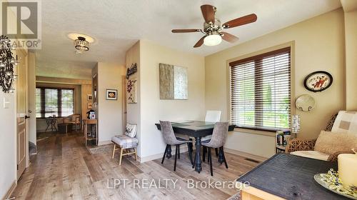 17 Silver Maple Crescent, Barrie, ON - Indoor Photo Showing Dining Room