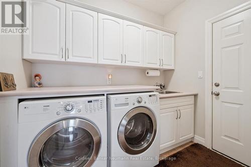 70 Bathgate Drive, Guelph (Kortright East), ON - Indoor Photo Showing Laundry Room