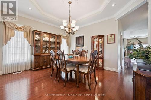 70 Bathgate Drive, Guelph (Kortright East), ON - Indoor Photo Showing Dining Room