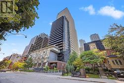 PH15 - 101 ERSKINE AVENUE Toronto, ON M4P 0C5