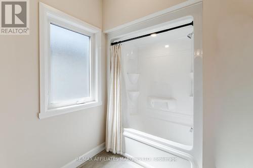 2391 Watson Crescent, Cornwall, ON - Indoor Photo Showing Bathroom