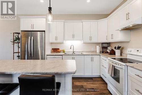 2391 Watson Crescent, Cornwall, ON - Indoor Photo Showing Kitchen With Double Sink