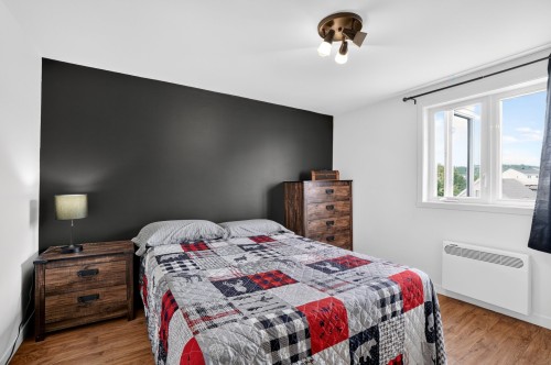 Chambre à coucher - 115 57E Avenue, Saint-Côme, QC - Indoor Photo Showing Bedroom