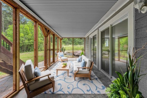 Solarium/Verrière - 44 Ch. Davidson, Chelsea, QC - Outdoor With Deck Patio Veranda With Exterior