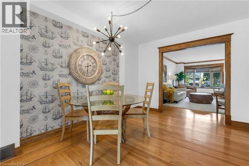 266 London Street S, Hamilton, ON - Indoor Photo Showing Dining Room