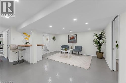 266 London Street S, Hamilton, ON - Indoor