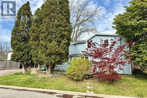1 John Avenue, Paris, ON - Outdoor