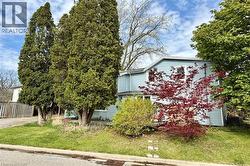 1 JOHN Avenue  Paris, ON N3L 2S8
