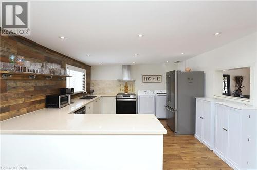 1 John Avenue, Paris, ON - Indoor Photo Showing Kitchen