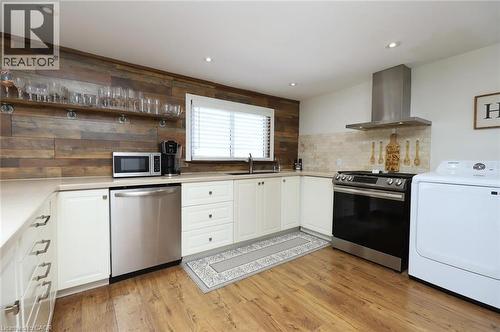 1 John Avenue, Paris, ON - Indoor Photo Showing Kitchen