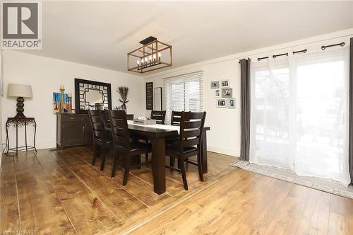 1 John Avenue, Paris, ON - Indoor Photo Showing Dining Room