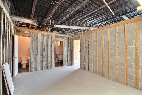 Entrepôt - 1387 6E Rue, Val-D'Or, QC - Indoor Photo Showing Basement
