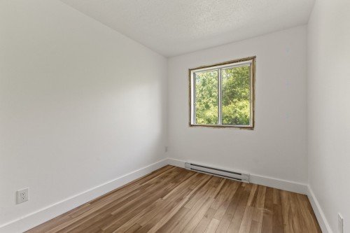 Chambre à coucher - 97  - B Rue Marengère, Gatineau (Gatineau), QC - Indoor Photo Showing Other Room