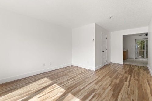 Salon - 97  - B Rue Marengère, Gatineau (Gatineau), QC - Indoor Photo Showing Other Room