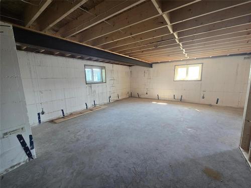 13 Gooseberry Drive, Steinbach, MB - Indoor