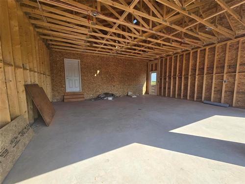 13 Gooseberry Drive, Steinbach, MB - Indoor