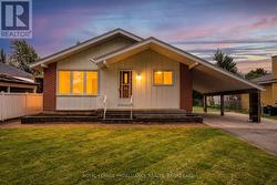 30 MULCASTER STREET  Kingston (Central City West), ON K7M 2V5