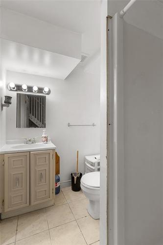 3 Nightingale Road, St. John'S, NL - Indoor Photo Showing Bathroom