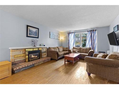 3 Nightingale Road, St. John'S, NL - Indoor Photo Showing Living Room With Fireplace
