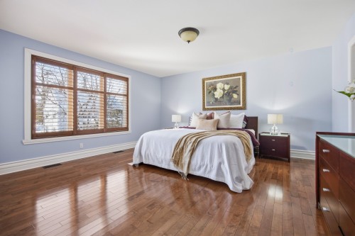 Bedroom - 6 Av. St-Louis, Beaconsfield, QC - Indoor Photo Showing Bedroom