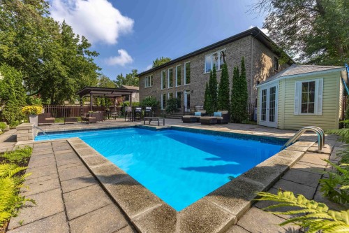 Pool - 6 Av. St-Louis, Beaconsfield, QC - Outdoor With In Ground Pool With Backyard