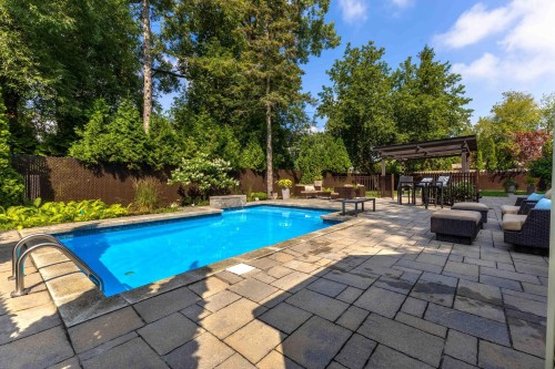 Pool - 6 Av. St-Louis, Beaconsfield, QC - Outdoor With In Ground Pool With Backyard