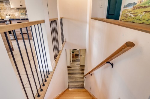 Escalier - 32 Rue Mountainview, Stanstead - Ville, QC - Indoor Photo Showing Other Room