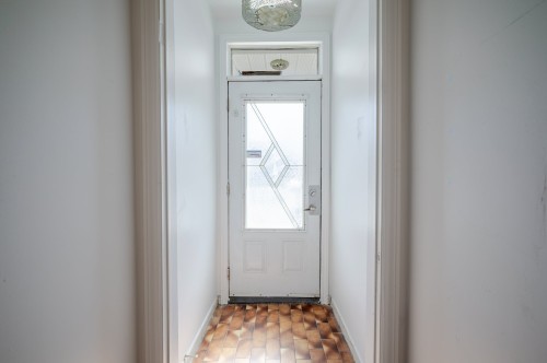 Mud Room - 12237 Rue Ranger, Montréal (Ahuntsic-Cartierville), QC - Indoor Photo Showing Other Room