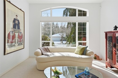 211 Saturna Dr, Qualicum Beach, BC 