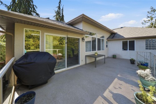 211 Saturna Dr, Qualicum Beach, BC 