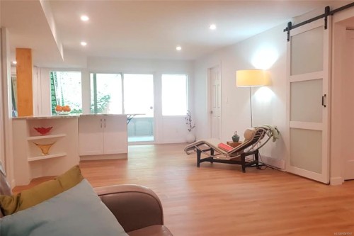 211 Saturna Dr, Qualicum Beach, BC 