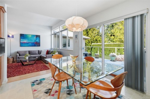 211 Saturna Dr, Qualicum Beach, BC 