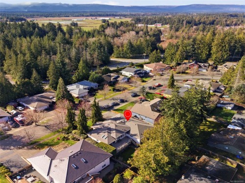 211 Saturna Dr, Qualicum Beach, BC 