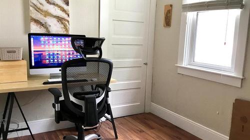 845 Wallinger Avenue, Kimberley, BC - Indoor Photo Showing Office