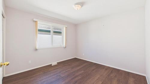 76-1401 Willowbrook Drive, Cranbrook, BC - Indoor Photo Showing Other Room